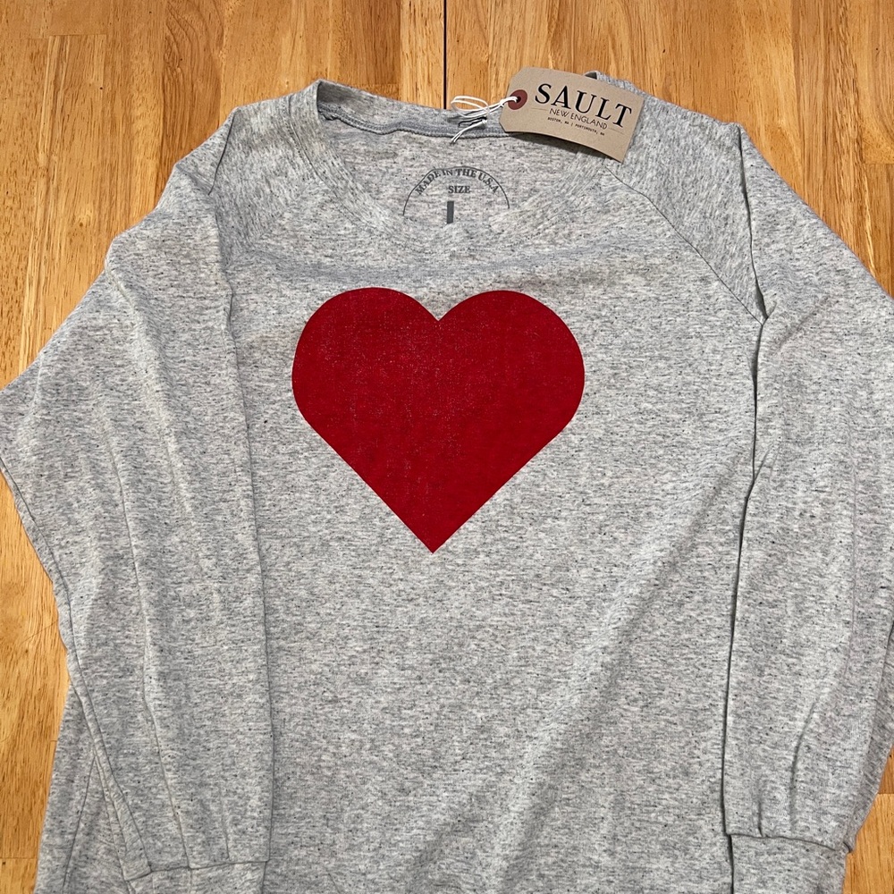 Sault Adult Women’s XL Long Sleeve T-shirt With Heart
